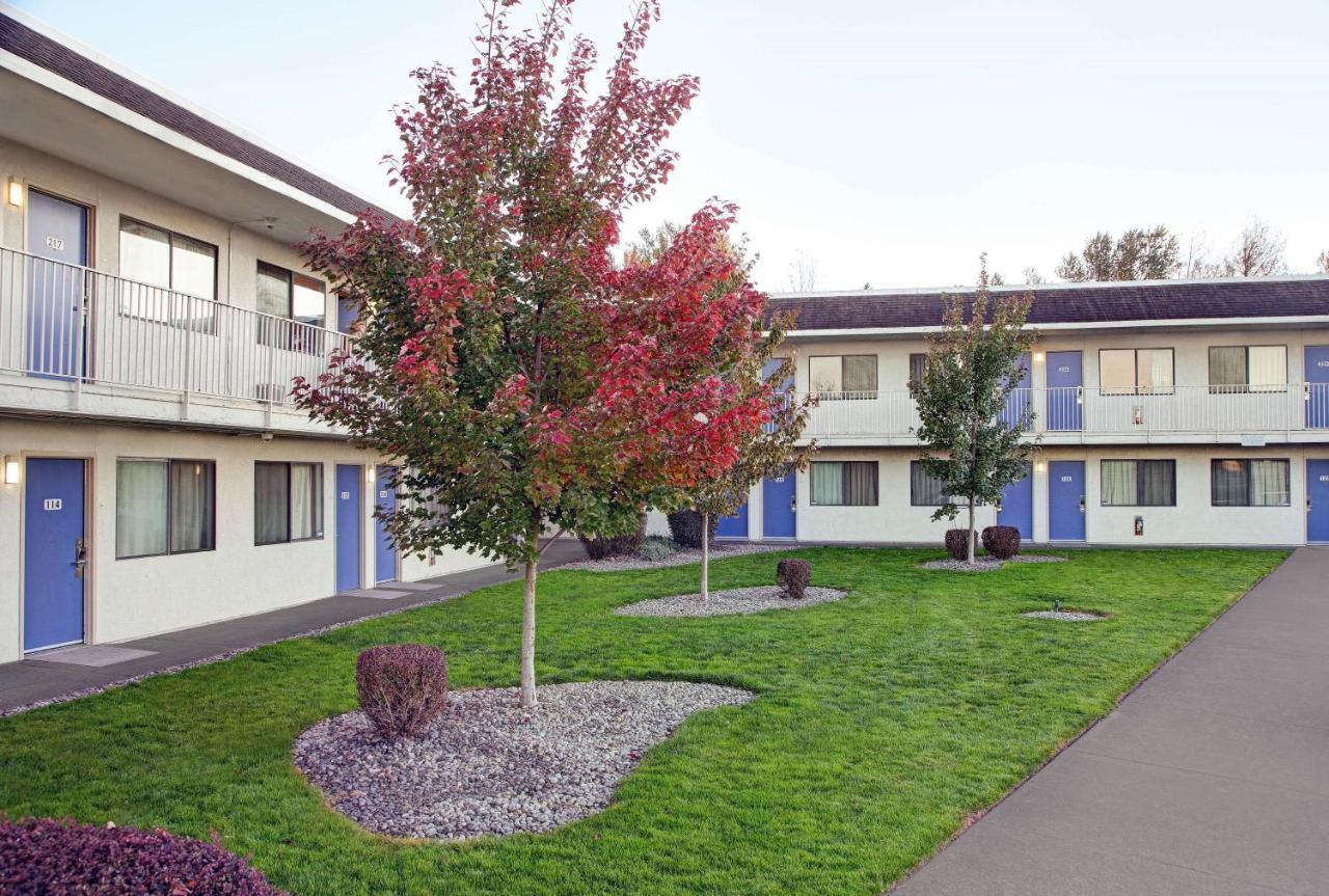 Motel 6-Troutdale, Or - Portland East Bagian luar foto