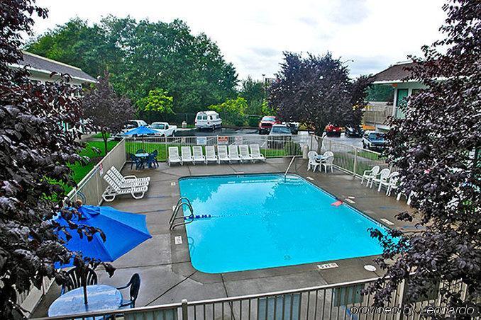 Motel 6-Troutdale, Or - Portland East Bagian luar foto